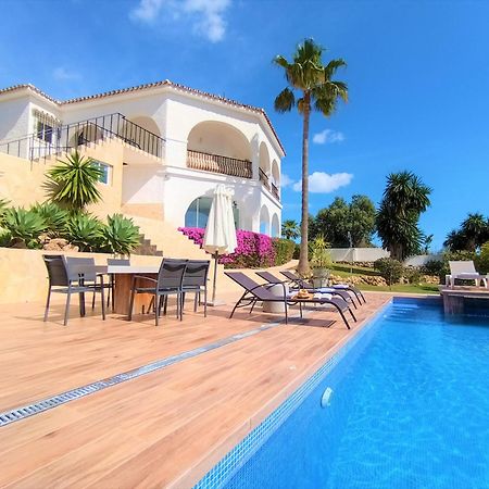 Villa Del Sol เบนัลมาเดนา ภายนอก รูปภาพ