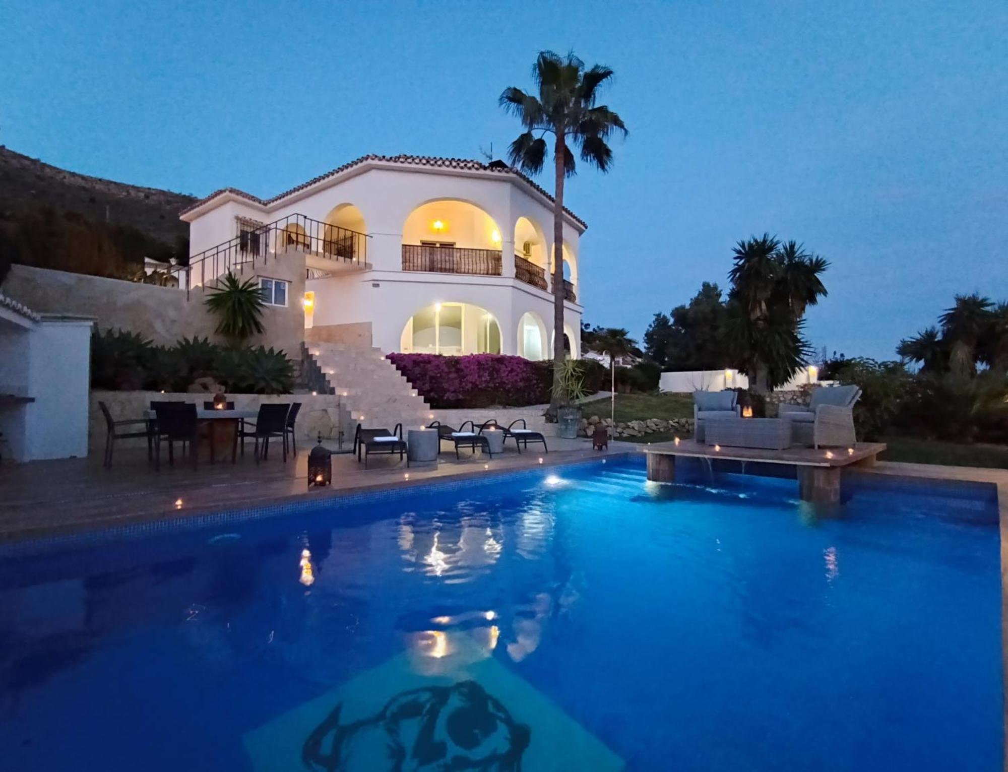Villa Del Sol เบนัลมาเดนา ภายนอก รูปภาพ